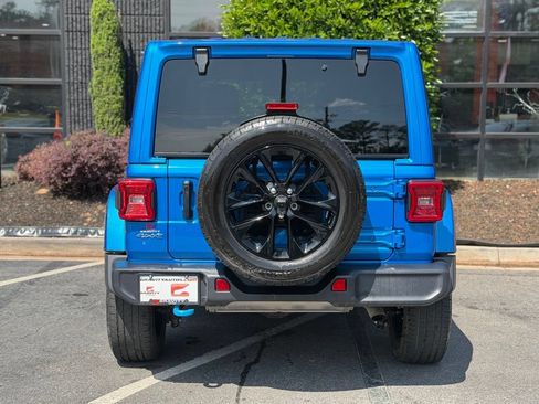 Used 2024 Jeep Wrangler Unlimited Sahara AWD/4WD image 14