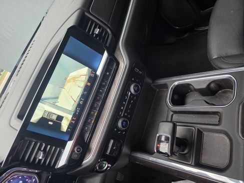 Used 2024 Chevrolet Silverado 1500 LTZ image 13