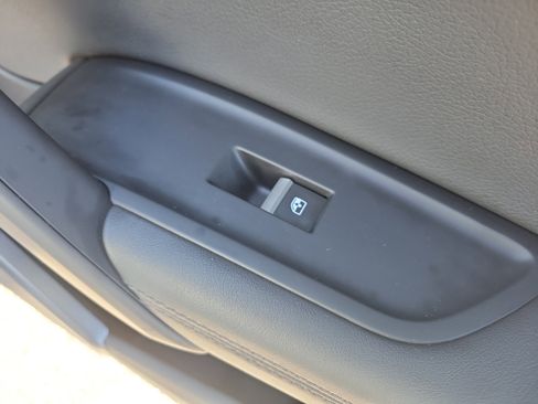 Used 2020 Audi Q5 Premium Plus w/ Premium Plus Package image 12