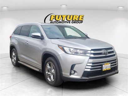 Used 2019 Toyota Highlander Limited Platinum