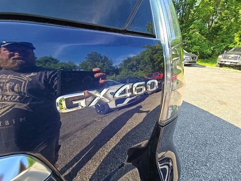 Used 2020 Lexus GX 460 Premium w/ Premium Package AWD/4WD image 20