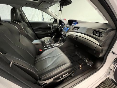 Certified 2021 Acura ILX w/ Premium Package image 22