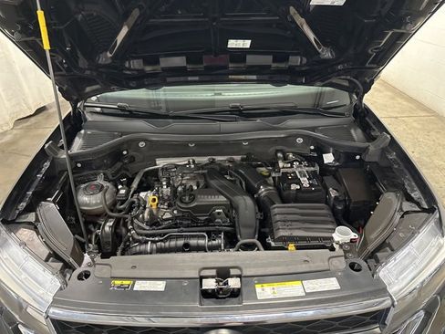 Used 2022 Volkswagen Taos SE image 38