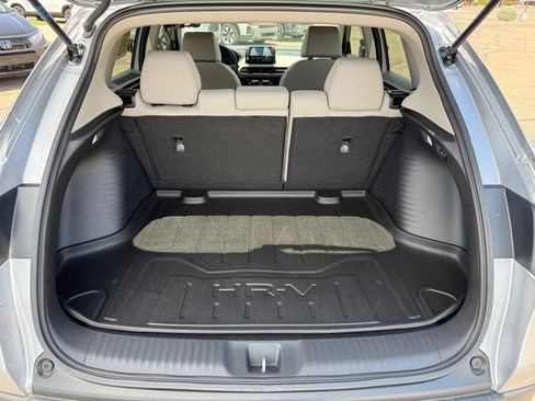 Used 2026 Honda HR-V LX image 37