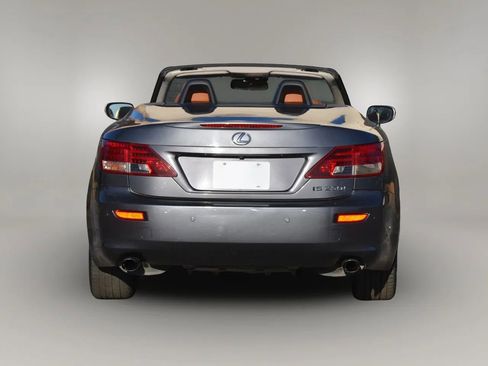 Used 2014 Lexus IS 250C w/ Luxury Package image 17