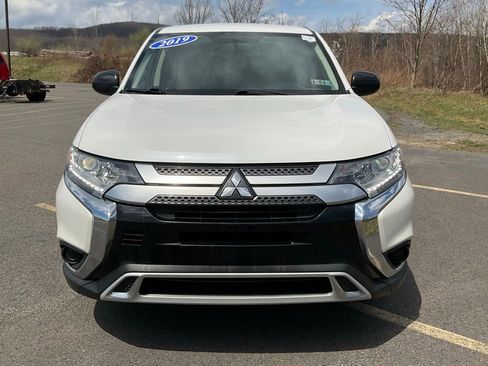 Used 2019 Mitsubishi Outlander ES AWD/4WD image 27