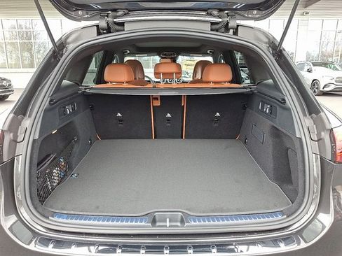 Used 2026 Mercedes-Benz GLC 300 4MATIC image 21