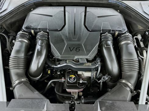 Used 2023 Genesis GV70 3.5T Sport w/ Sport Prestige Package image 32