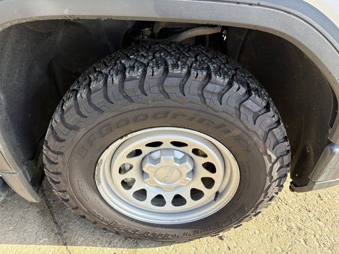 Used 2023 GMC Sierra 1500 Pro image 12