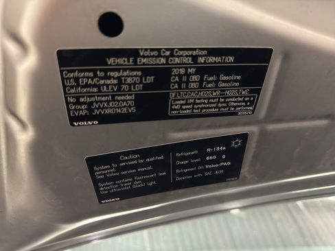 Used 2018 Volvo XC60 T5 Inscription w/ Convenience Package image 33