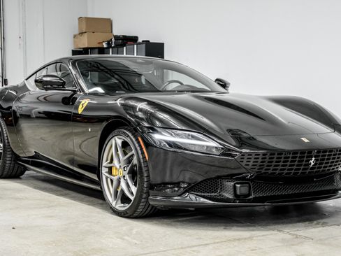Used 2024 Ferrari Roma image 4