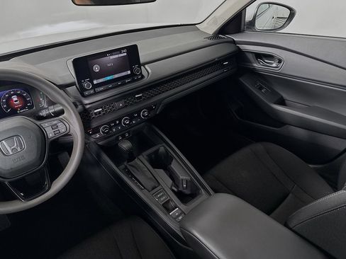 Used 2023 Honda Accord EX image 22