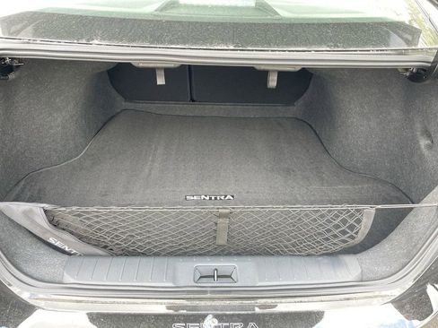 Used 2025 Nissan Sentra SV w/ Trunk Package image 30