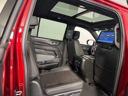 Used 2024 Chevrolet Suburban High Country w/ Max Trailering Package image 27
