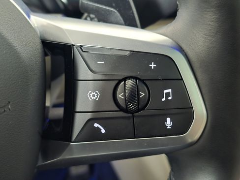 Used 2025 BMW X2 xDrive28i image 27