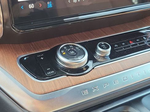 New 2025 Ford Expedition King Ranch AWD/4WD image 21
