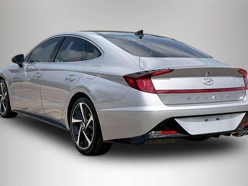 Used 2023 Hyundai Sonata SEL Plus FWD image 4
