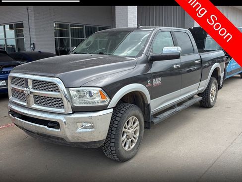 Used 2015 RAM 2500 Laramie AWD/4WD image 1