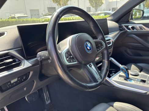 Used 2022 BMW i4 eDrive40 w/ M Sport Package image 16