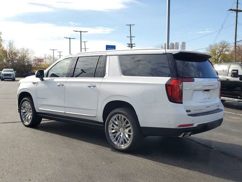 New 2026 GMC Yukon XL Denali w/ Denali Reserve Package image 4