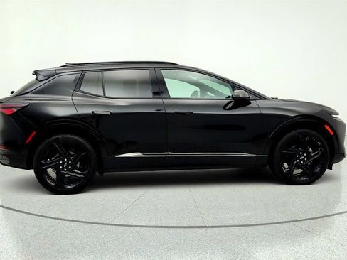 Used 2024 Chevrolet Equinox EV RS AWD/4WD image 4