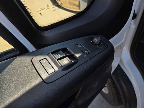 New 2025 RAM ProMaster 1500 w/ Cold Weather Group FWD image 10