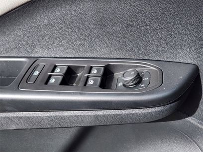 New 2024 Volkswagen Taos SE