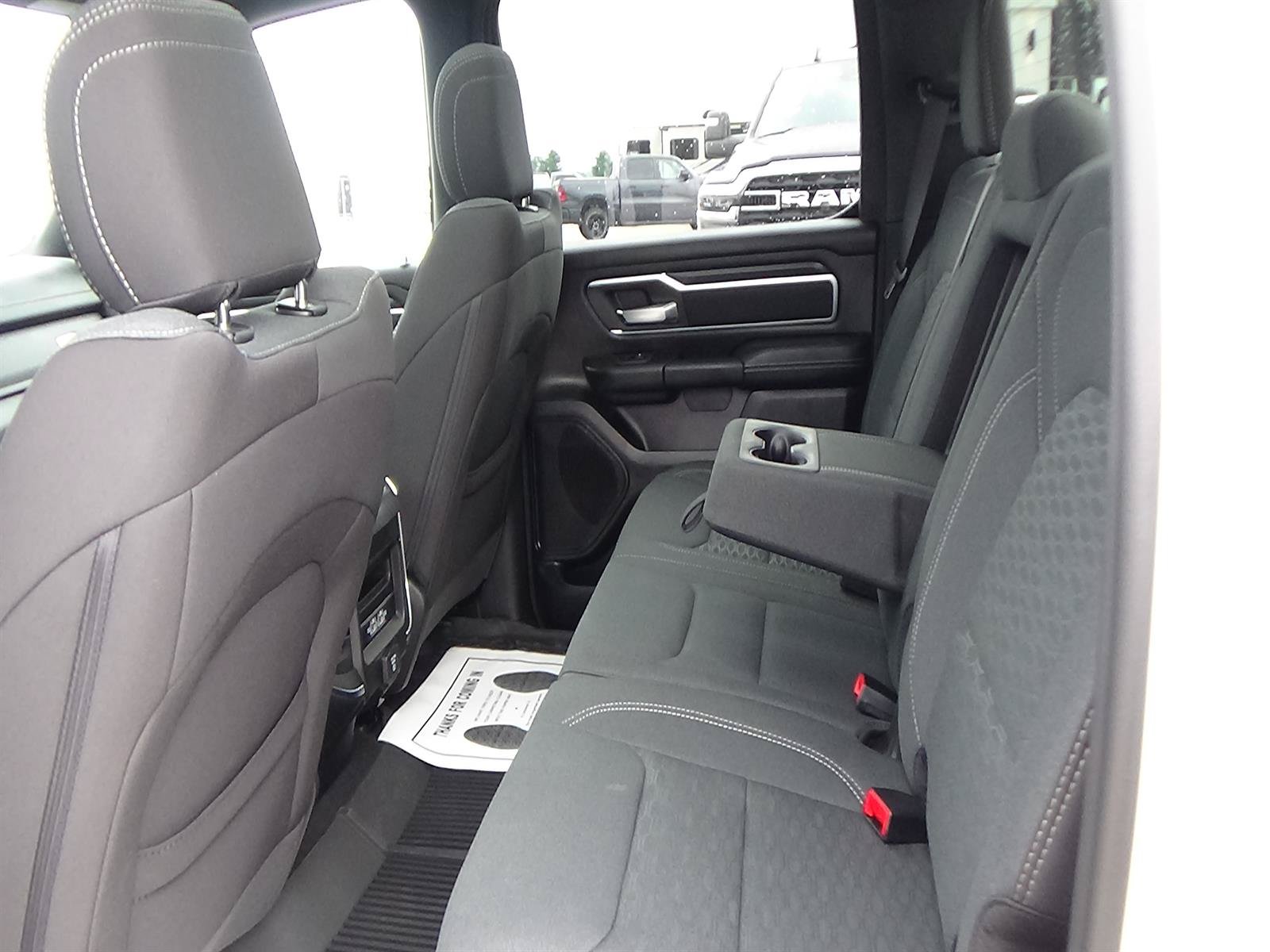 Used 2025 RAM 1500 Big Horn AWD/4WD image 14
