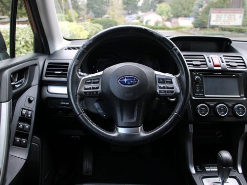 Used 2014 Subaru Forester 2.0XT Touring AWD/4WD image 18