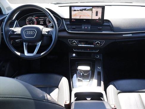 Used 2023 Audi Q5 2.0T Premium Plus w/ Premium Plus Package AWD/4WD image 22