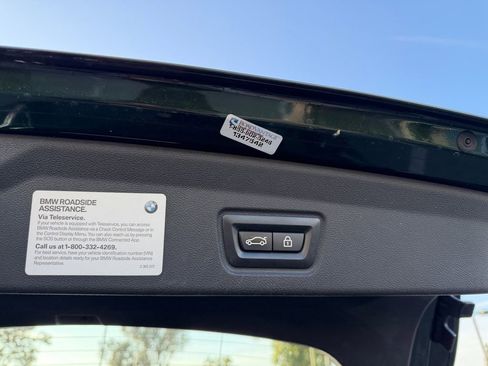 Used 2023 BMW i4 eDrive35 w/ Premium Package image 11