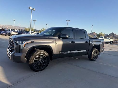 Used 2023 Toyota Tundra Platinum AWD/4WD image 8