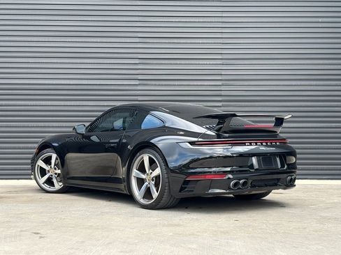 Certified 2021 Porsche 911 Carrera image 3