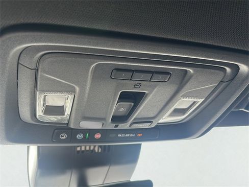 Used 2025 GMC Sierra 1500 AT4 w/ AT4 Premium Package image 29