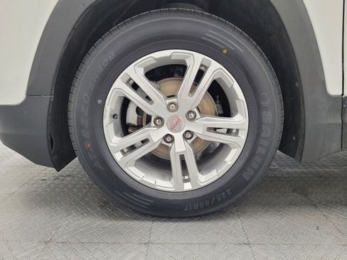 Used 2020 GMC Terrain SLE w/ LPO, Floor Liner Package FWD image 31