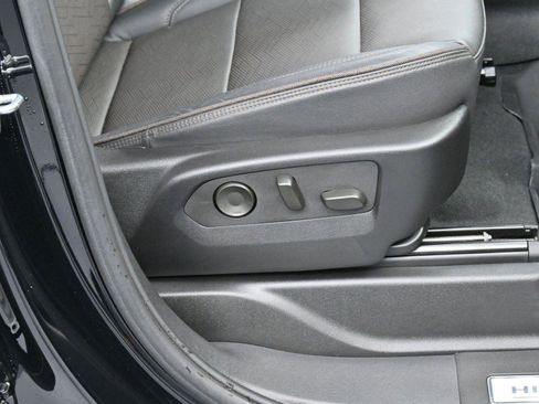 Used 2024 Chevrolet Tahoe High Country w/ Advanced Technology Package image 37