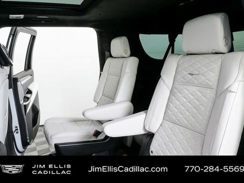 Certified 2026 Cadillac Escalade ESV Platinum Sport w/ LPO, ONYX Package image 21