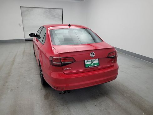 Used 2016 Volkswagen Jetta Sport FWD image 6