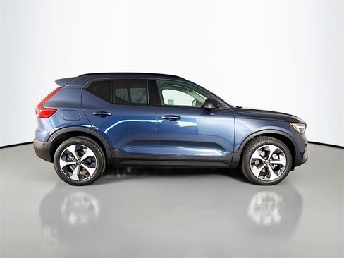 Certified 2026 Volvo XC40 B5 Plus w/ Protection Package image 8