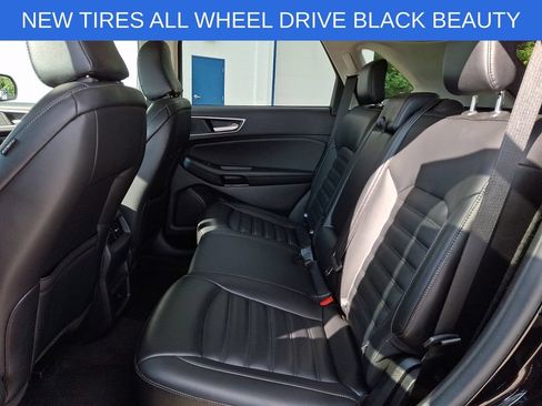Used 2024 Ford Edge SEL AWD/4WD image 10