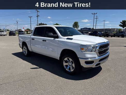 Used 2023 RAM 1500 Big Horn AWD/4WD image 9