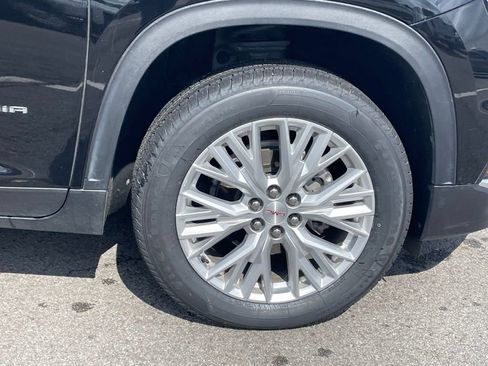 Used 2024 GMC Acadia Elevation FWD image 30