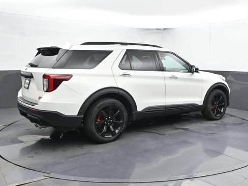 Used 2021 Ford Explorer ST w/ Equipment Group 401A AWD/4WD image 3