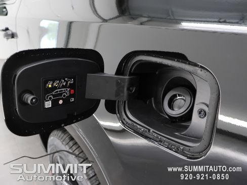 New 2026 Jeep Grand Wagoneer L Summit AWD/4WD image 37
