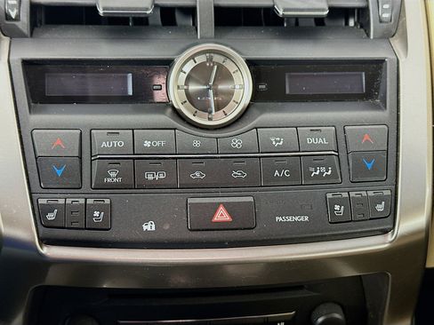 Used 2015 Lexus NX 300h AWD image 24