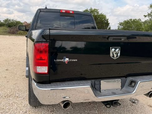Used 2015 RAM 1500 Lone Star RWD image 15