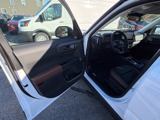 New 2026 Ford Bronco Sport Outer Banks w/ Outer Banks Tech Package+ AWD/4WD image 11