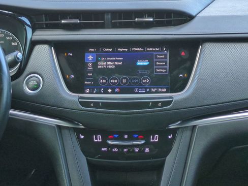 Certified 2024 Cadillac XT6 Luxury AWD/4WD image 18
