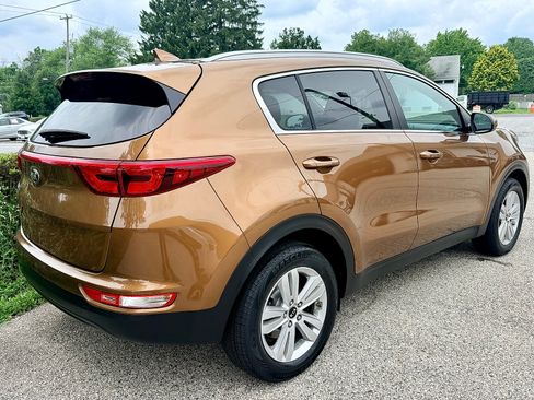 Used 2017 Kia Sportage LX w/ LX Popular Package AWD/4WD image 4