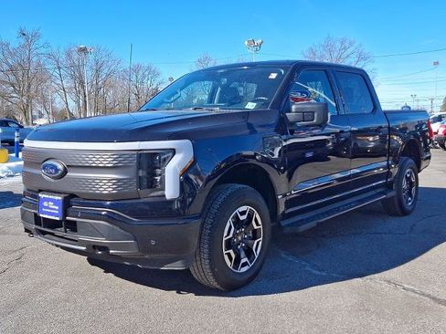 Certified 2022 Ford F150 Lightning XLT w/ Tow Technology Package image 3